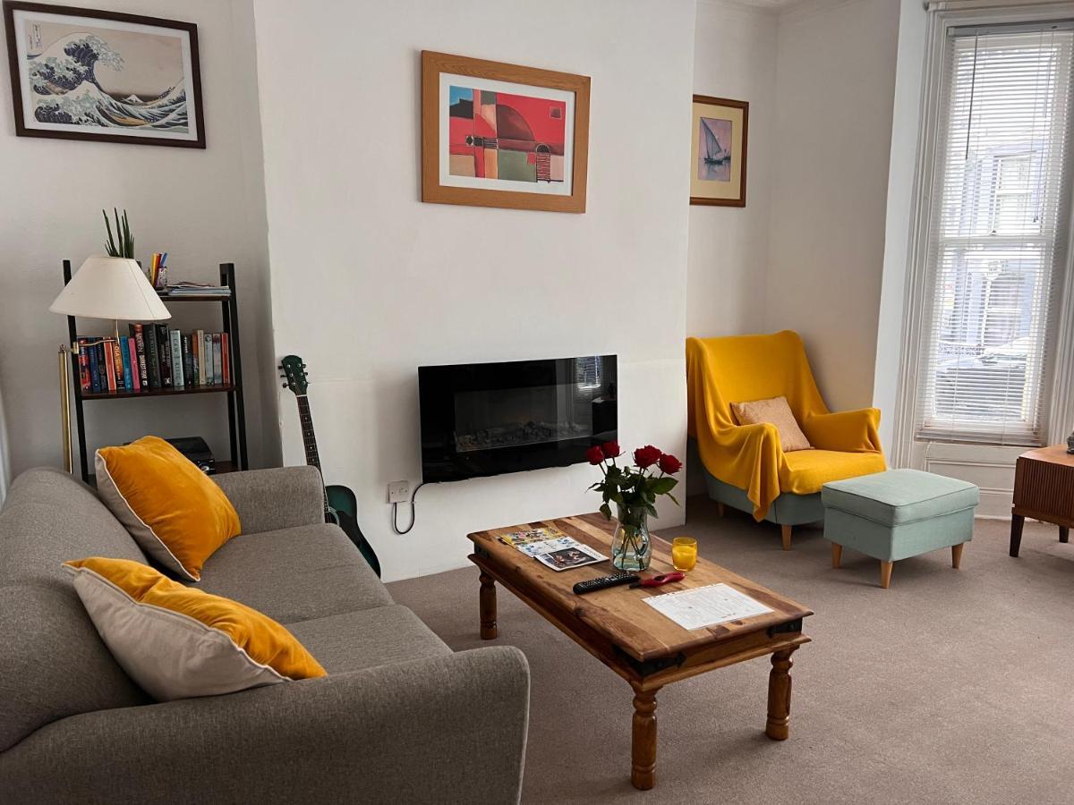 Lovely - 1 Bedroom Flat In Hastings Town Centre Buitenkant foto